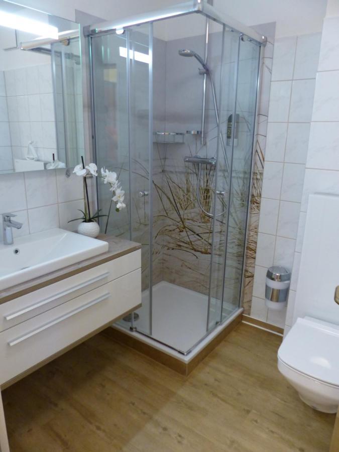 Ferienwohnung 12 - Seewald Haus Huehnergott Sellin  Extérieur photo